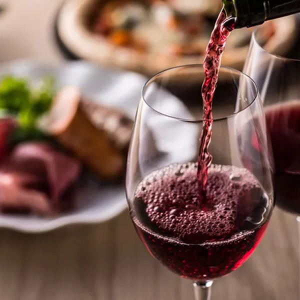 6 motivos para inserir vinho na sua alimentação diária